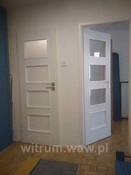 Felc 2cm. Warszawa Śródmieście. Mieszkanie na wynajem, drzwi na wkładkę.